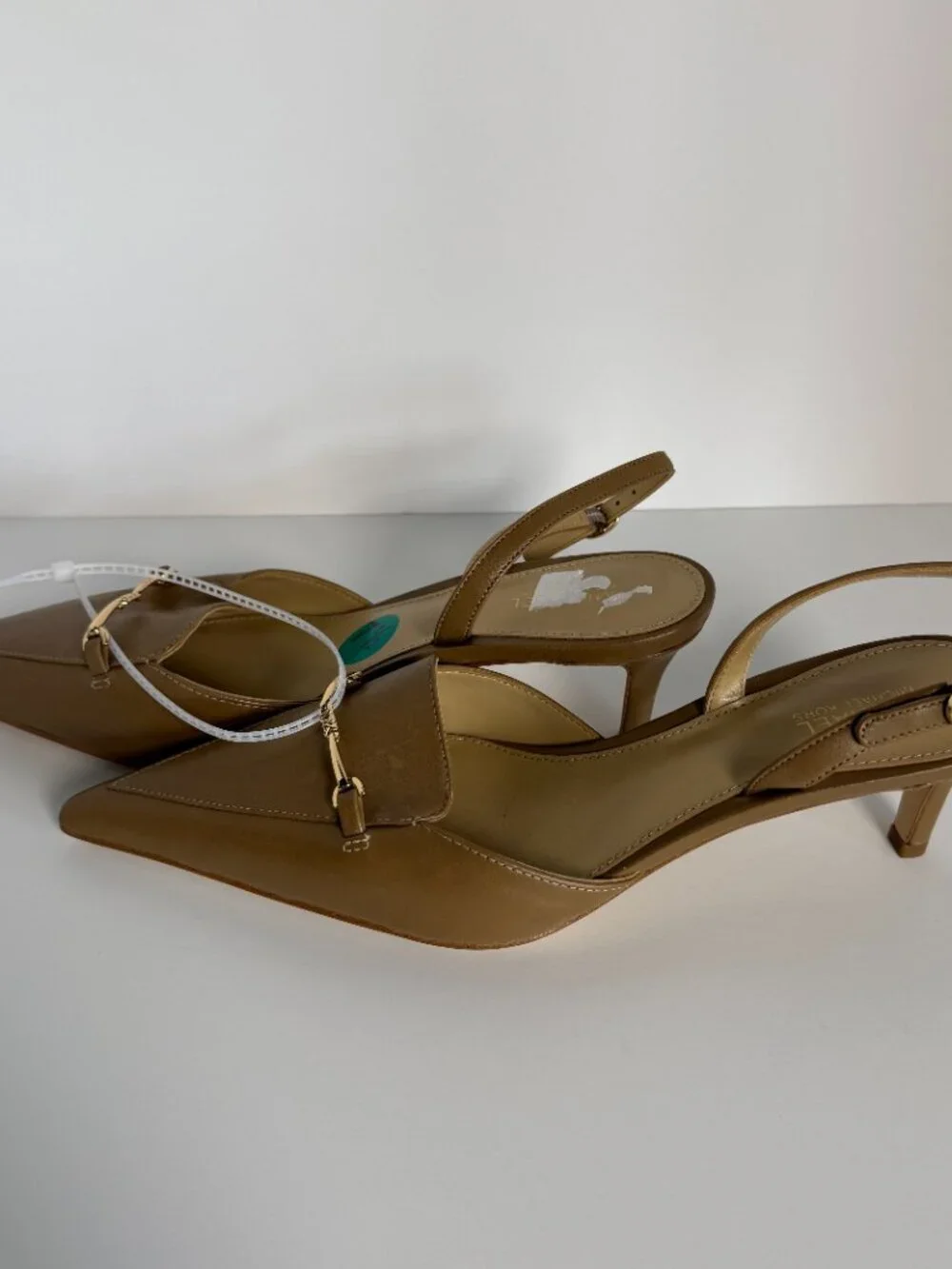 Michael Kors Lena Sling Pumps Natural Sz 7.5M- Delicate Horsebit Hardware NWOT - Picture 4 of 8